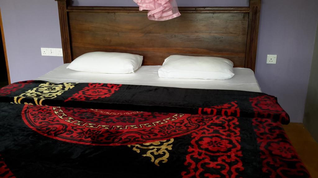 Raveena Guest House Ella Chambre photo