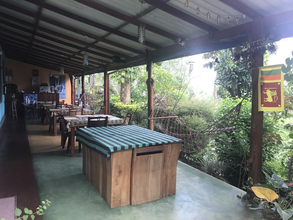 Raveena Guest House Ella Extérieur photo